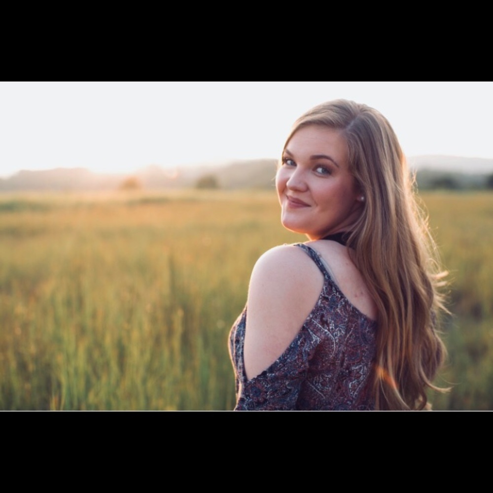 Meet your Posher, Hannah